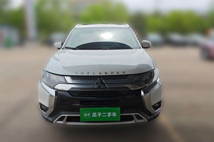 Used Mitsubishi Outlander 2020 2.4L 4x4 Zhi Xiang Edition 5 Seats Front