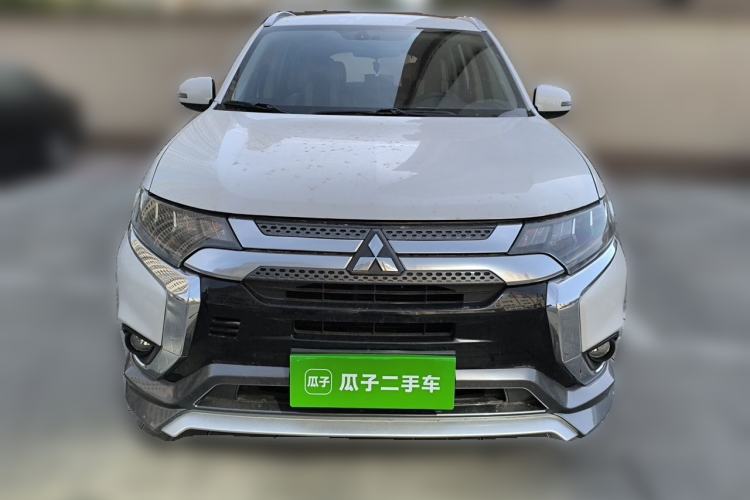 Used Mitsubishi Outlander 2020 2.4L 4x4 Zhi Xiang Edition 5 Seats Front