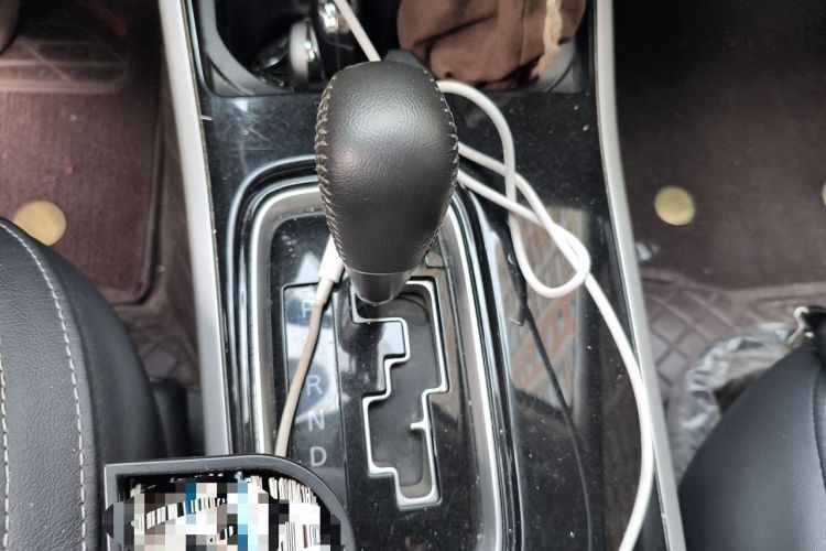Used Mitsubishi Outlander 2020 2.4L 4x4 Zhi Xiang Edition 5 Seats Gear Lever