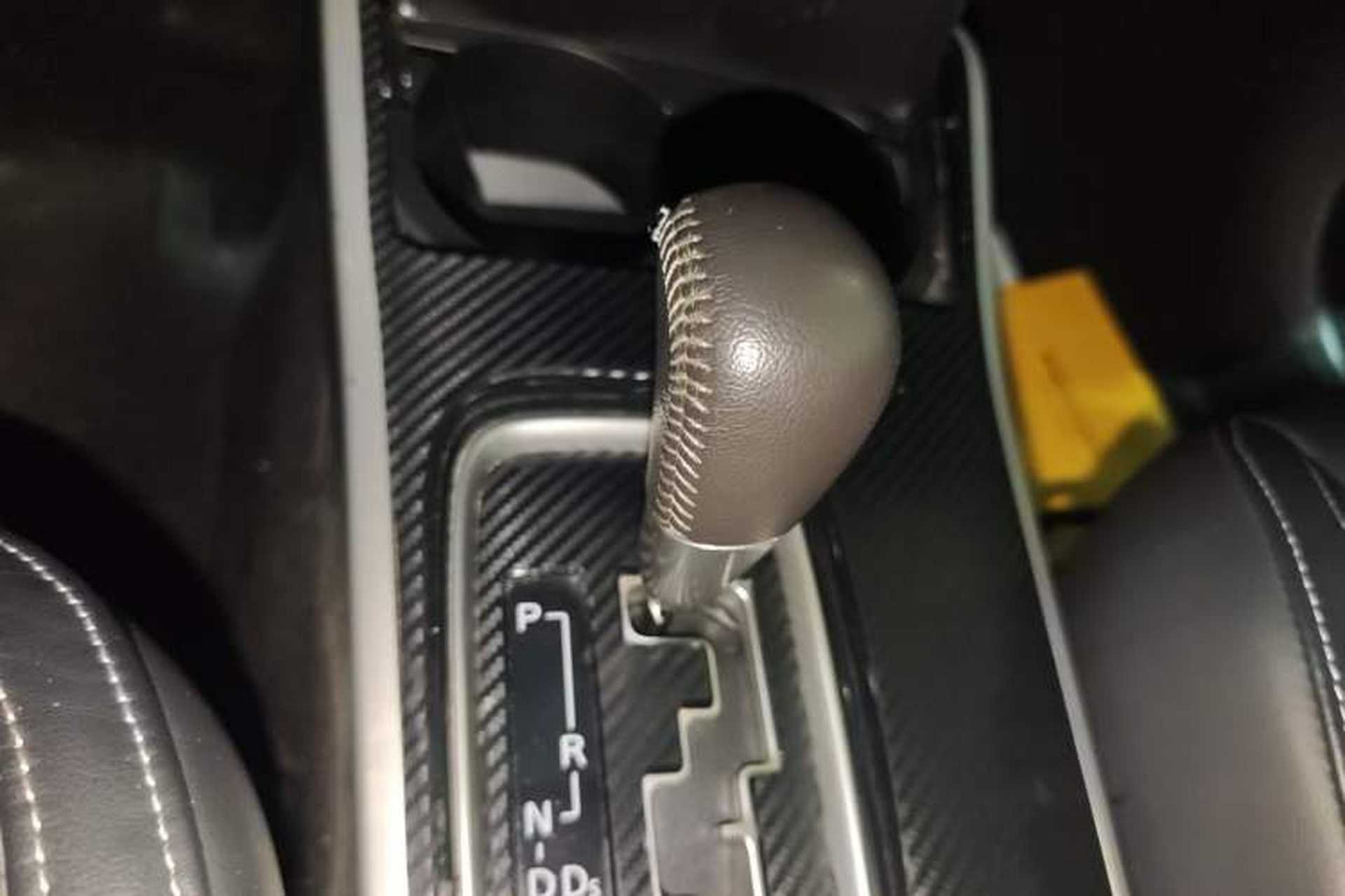 Used Mitsubishi Outlander 2020 2.0L Two-Wheel Drive Enjoyment Version 5 Seats Gear Lever