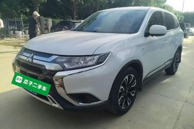 Used Mitsubishi Outlander 2020 2.0L Two-Wheel Drive Comfort Edition 5 Seats