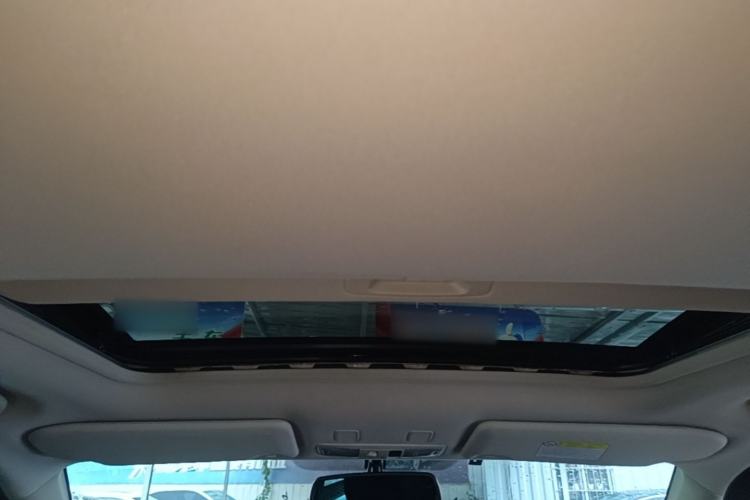 Used Mitsubishi Outlander 2020 2.0L Two-Wheel Drive Comfort Edition 7-Seater Headliner