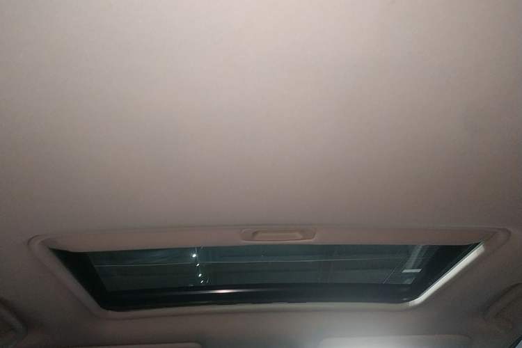 Used Mitsubishi Outlander 2020 2.4L 4x4 Zhi Xiang Edition 5 Seats Headliner