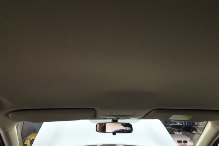 Used Mitsubishi Outlander 2020 2.0L Two-Wheel Drive Comfort Edition 5 Seats Headliner