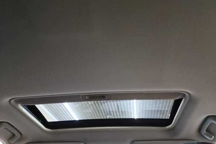 Used Mitsubishi Outlander 2020 2.0L Two-Wheel Drive Enjoyment Version 5 Seats Headliner