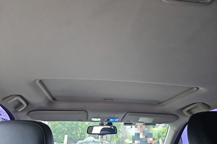 Used Mitsubishi Outlander 2020 2.4L 4x4 Zhi Xiang Edition 7-Seater Headliner