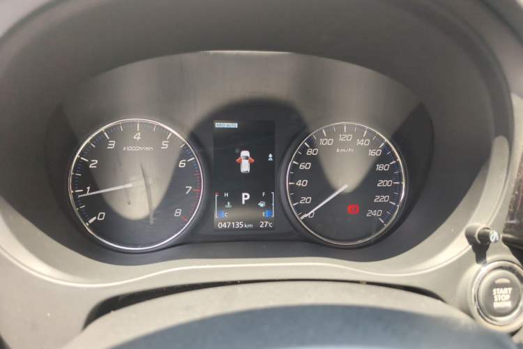 Used Mitsubishi Outlander 2020 2.4L 4x4 Zhi Xiang Edition 5 Seats Instrument Cluster