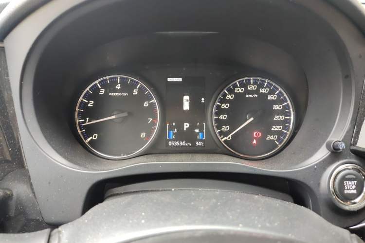 Used Mitsubishi Outlander 2020 2.4L 4x4 Zhi Xiang Edition 5 Seats Instrument Cluster