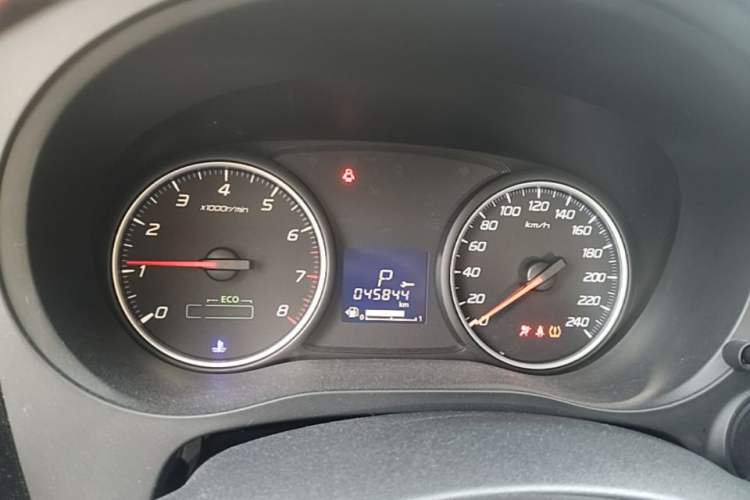 Used Mitsubishi Outlander 2020 2.0L Two-Wheel Drive Comfort Edition 5 Seats Instrument Cluster