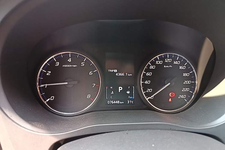 Used Mitsubishi Outlander 2020 2.0L Two-Wheel Drive Enjoyment Version 5 Seats Instrument Cluster