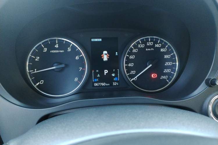Used Mitsubishi Outlander 2020 2.4L 4x4 Zhi Xiang Edition 5 Seats Instrument Cluster