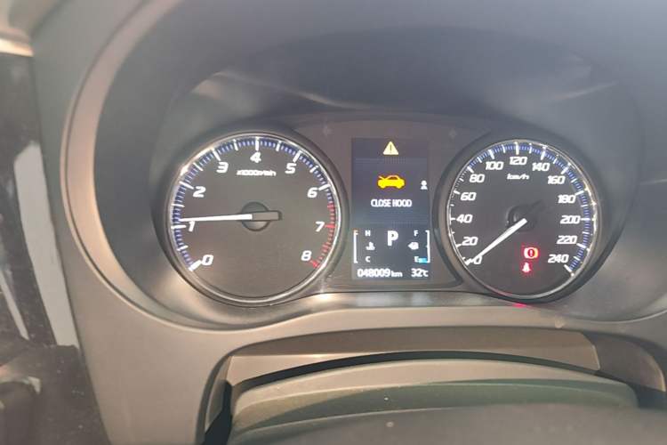 Used Mitsubishi Outlander 2020 2.0L Two-Wheel Drive Comfort Edition 7-Seater Instrument Cluster