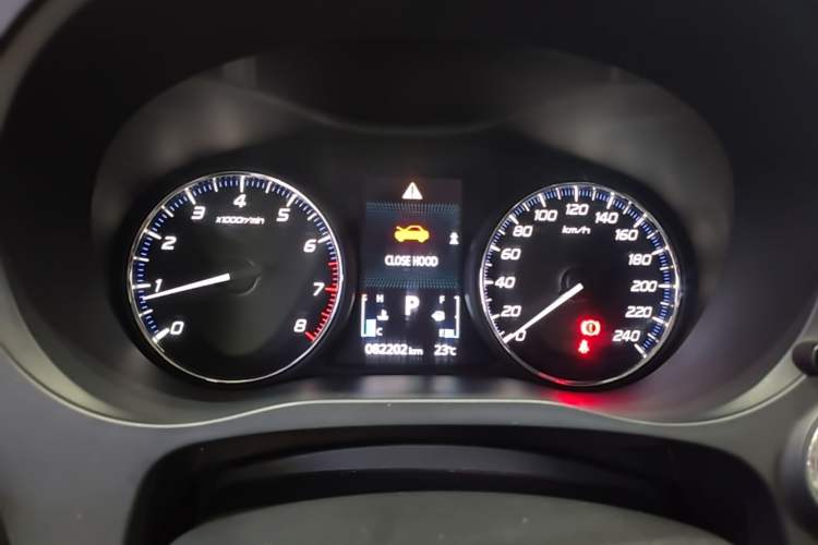 Used Mitsubishi Outlander 2020 2.0L Two-Wheel Drive Comfort Edition 7-Seater Instrument Cluster