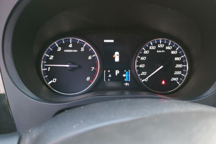 Used Mitsubishi Outlander 2020 2.4L 4x4 Zhi Xiang Edition 5 Seats Instrument Cluster