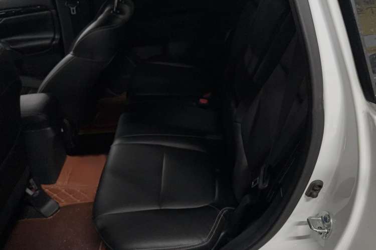 Used Mitsubishi Outlander 2020 2.0L Two-Wheel Drive Comfort Edition 5 Seats Interior 1