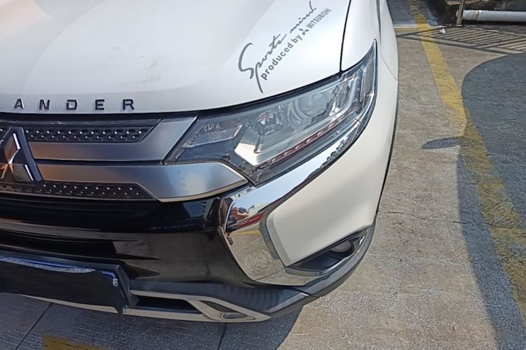 Used Mitsubishi Outlander 2020 2.0L Two-Wheel Drive Enjoyment Version 5 Seats Left Front Headlight
