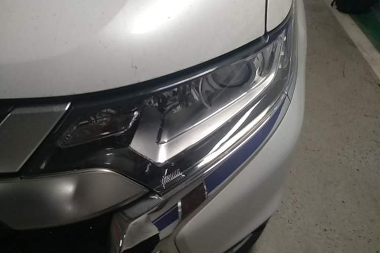 Used Mitsubishi Outlander 2020 2.0L Two-Wheel Drive Enjoyment Version 5 Seats Left Front Headlight
