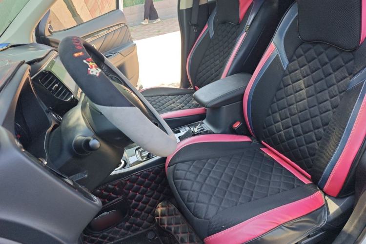 Used Mitsubishi Outlander 2020 2.0L Two-Wheel Drive Comfort Edition 7-Seater Left Front Seat
