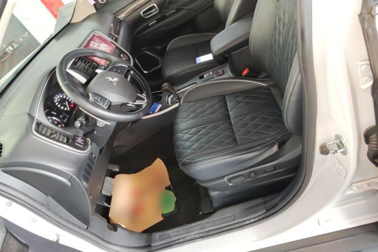 Used Mitsubishi Outlander 2020 2.4L 4x4 Zhi Xiang Edition 7-Seater Left Front Seat