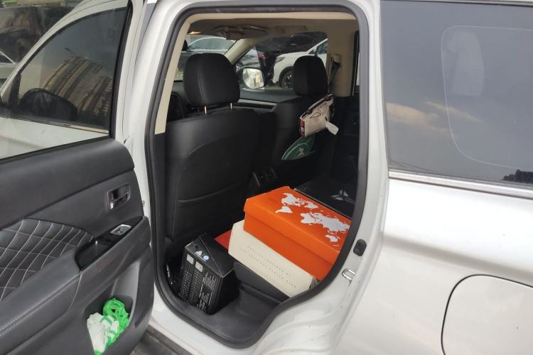 Used Mitsubishi Outlander 2020 2.4L 4x4 Zhi Xiang Edition 5 Seats Left Rear Seat