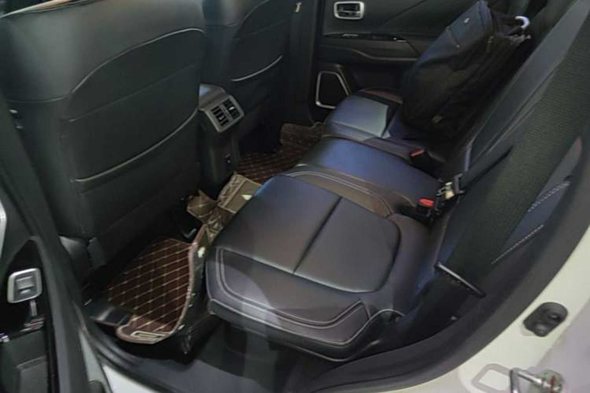 Used Mitsubishi Outlander 2020 2.0L Two-Wheel Drive Enjoyment Version 5 Seats Left Rear Seat