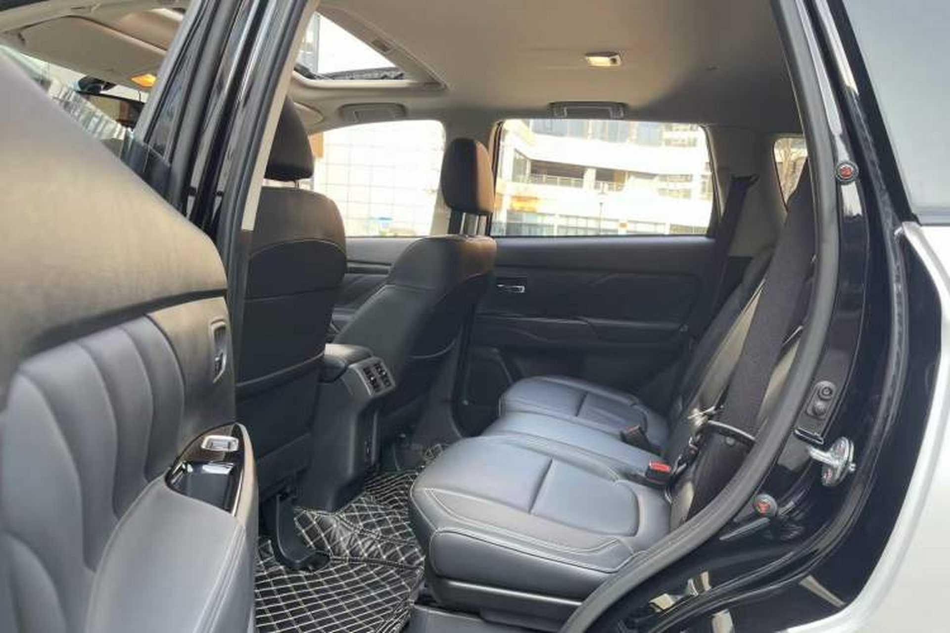 Used Mitsubishi Outlander 2020 2.0L Two-Wheel Drive Enjoyment Version 5 Seats Left Rear Seat