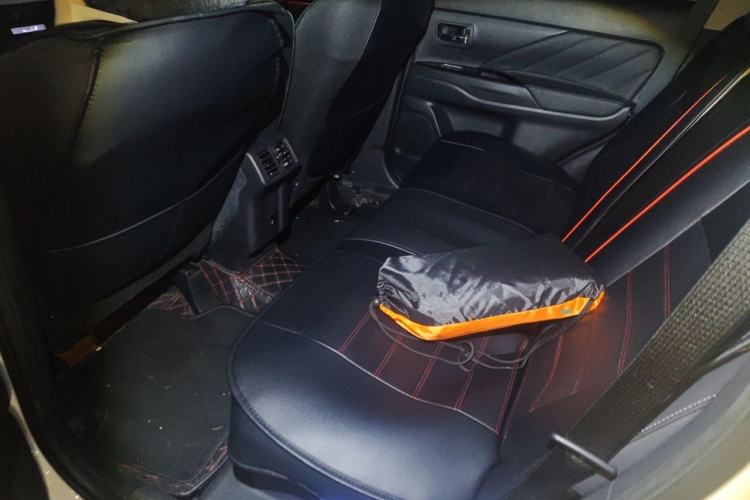 Used Mitsubishi Outlander 2020 2.0L Two-Wheel Drive Enjoyment Version 5 Seats Left Rear Seat