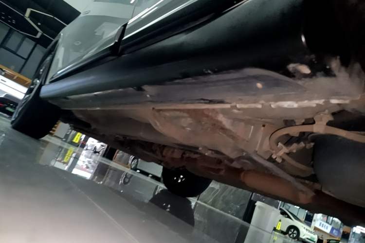 Used Mitsubishi Outlander 2020 2.4L 4x4 Zhi Xiang Edition 7-Seater Left Side Sill