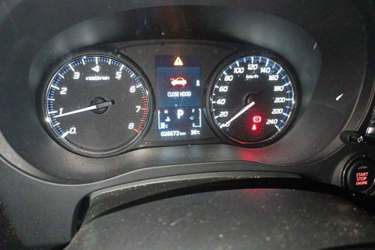 Used Mitsubishi Outlander 2020 2.0L Two-Wheel Drive Enjoyment Version 5 Seats Odometer Close Up
