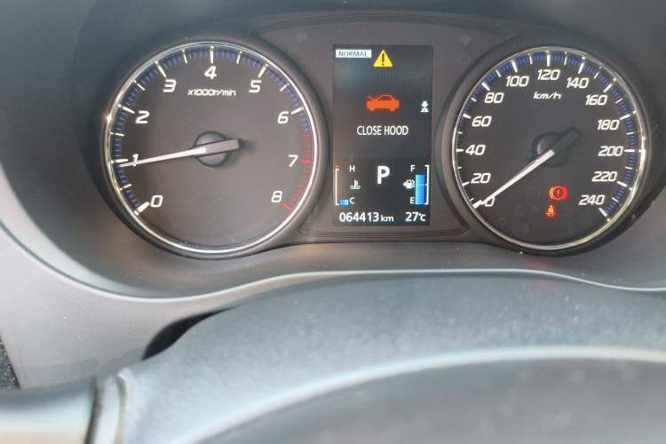 Used Mitsubishi Outlander 2020 2.4L 4x4 Zhi Xiang Edition 7-Seater Odometer Close Up