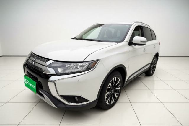 Used Mitsubishi Outlander 2020 2.0L Two-Wheel Drive Enjoyment Version 5 Seats