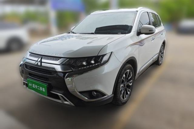 Used Mitsubishi Outlander 2020 2.4L 4x4 Zhi Xiang Edition 5 Seats