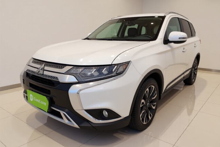Used Mitsubishi Outlander 2020 2.4L 4x4 Zhi Xiang Edition 5 Seats Guazi used car, China used car export, Used car for sale, Used  cars, Cheapest cars for sale