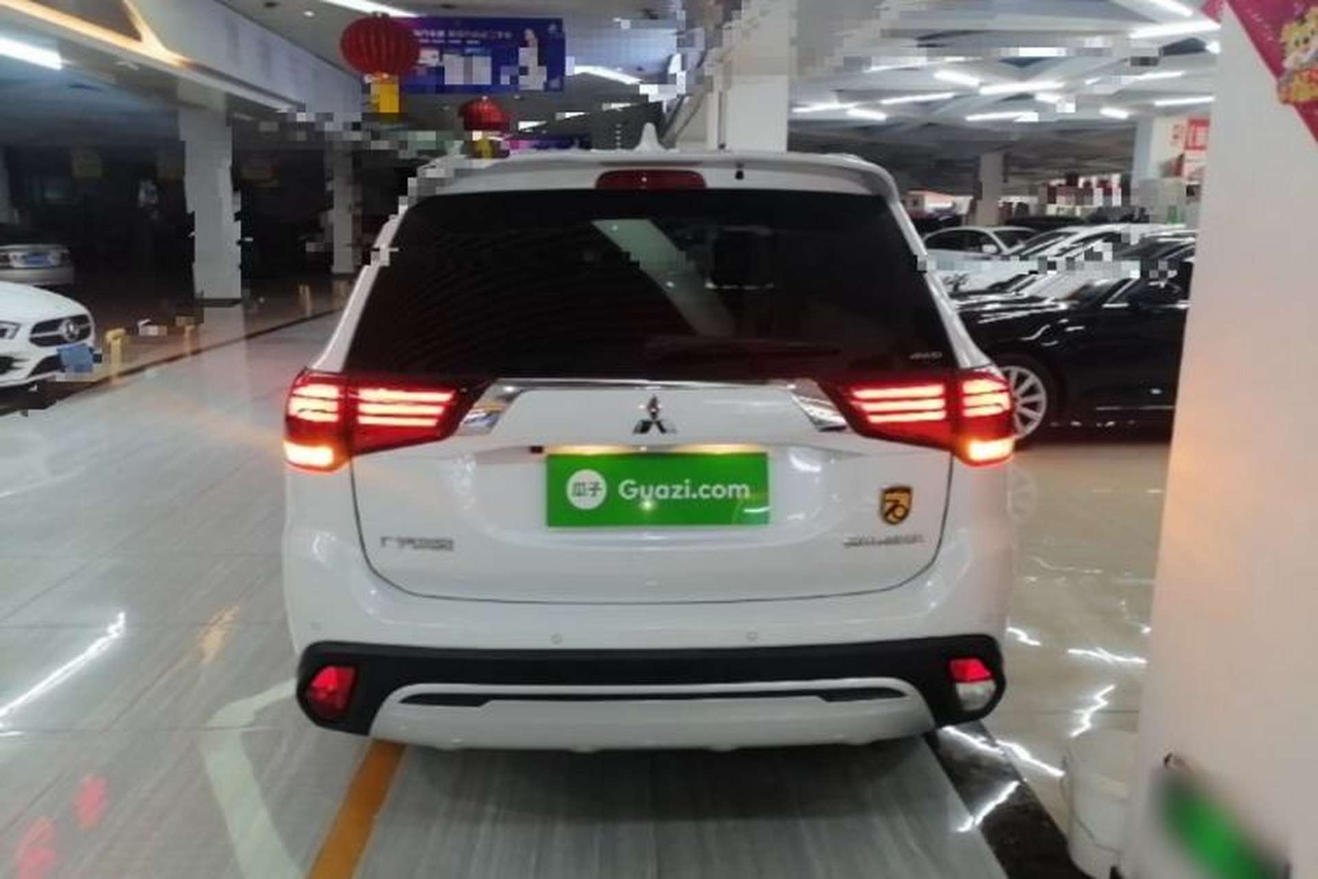 Used Mitsubishi Outlander 2020 2.4L 4x4 Zhi Xiang Edition 5 Seats Rear