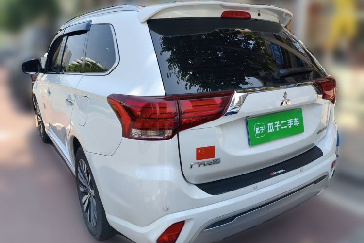 Used Mitsubishi Outlander 2020 2.4L 4x4 Zhi Xiang Edition 7-Seater Rear Left 45 Deg