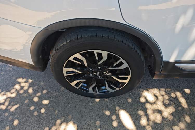 Used Mitsubishi Outlander 2020 2.4L 4x4 Zhi Xiang Edition 7-Seater Right Rear Wheel Hub