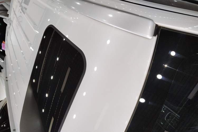 Used Mitsubishi Outlander 2020 2.4L 4x4 Zhi Xiang Edition 5 Seats Roof