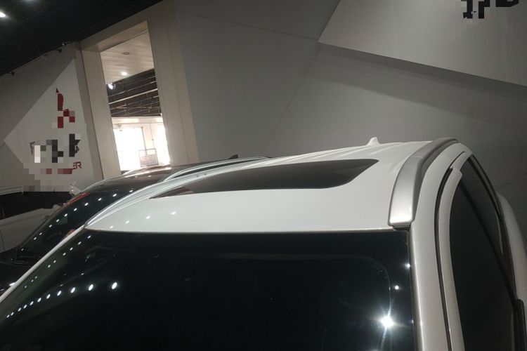 Used Mitsubishi Outlander 2020 2.4L 4x4 Zhi Xiang Edition 5 Seats Roof