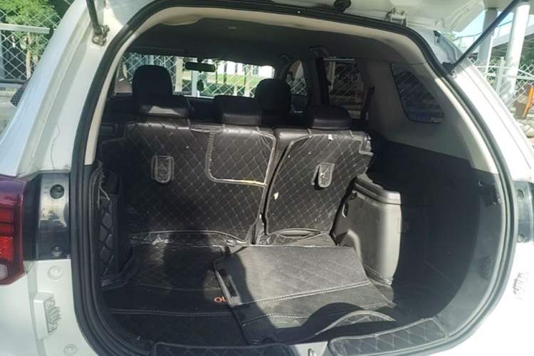 Used Mitsubishi Outlander 2020 2.0L Two-Wheel Drive Comfort Edition 5 Seats Trunk