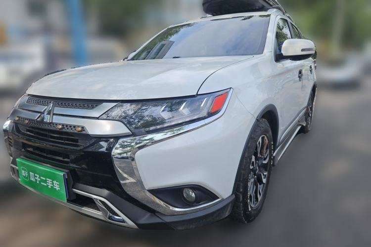 Used Mitsubishi Outlander 2020 2.4L 4x4 Zhi Xiang Edition 7-Seater Guazi used car, China used car export, Used car for sale, Used  cars, Cheapest cars for sale