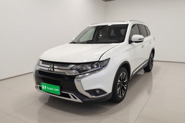 Used Mitsubishi Outlander 2020 2.4L 4x4 Zhi Xiang Edition 5 Seats Guazi used car, China used car export, Used car for sale, Used cars, Cheapest cars for sale