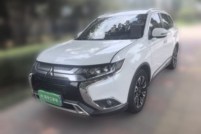 Used Mitsubishi Outlander 2020 2.4L 4x4 Zhi Xiang Edition 5 Seats