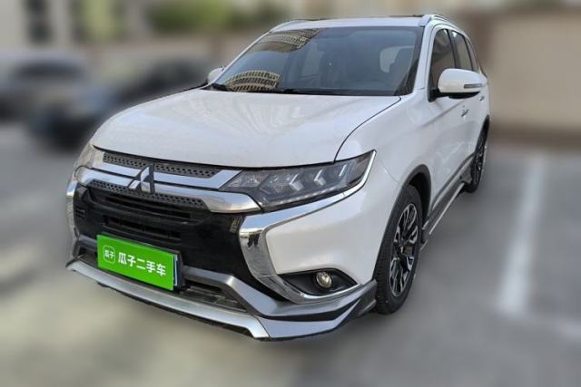 Used Mitsubishi Outlander 2020 2.4L 4x4 Zhi Xiang Edition 5 Seats