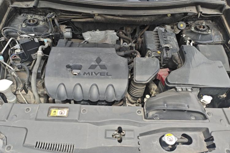 Used Mitsubishi Outlander 2021 2.0L Two-Wheel Drive Comfort Edition 7 Seats Engine Bay
