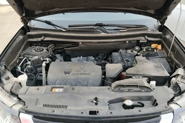 Used Mitsubishi Outlander 2021 2.0L Two-Wheel Drive Comfort Edition 5 Seats Engine Bay