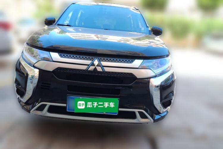 Used Mitsubishi Outlander 2021 Revised Version 2.0L Two-Wheel Drive Comfort Edition 5 Seats Exterior 1