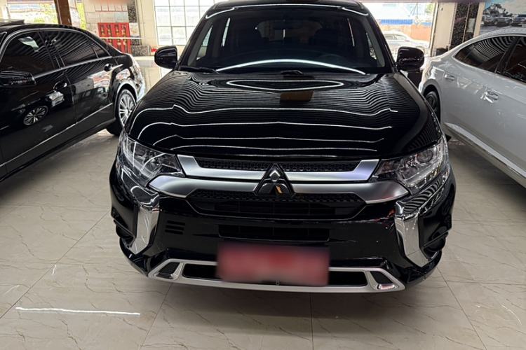 Used Mitsubishi Outlander 2021 2.0L Two-Wheel Drive Comfort Edition 5 Seats Exterior 1