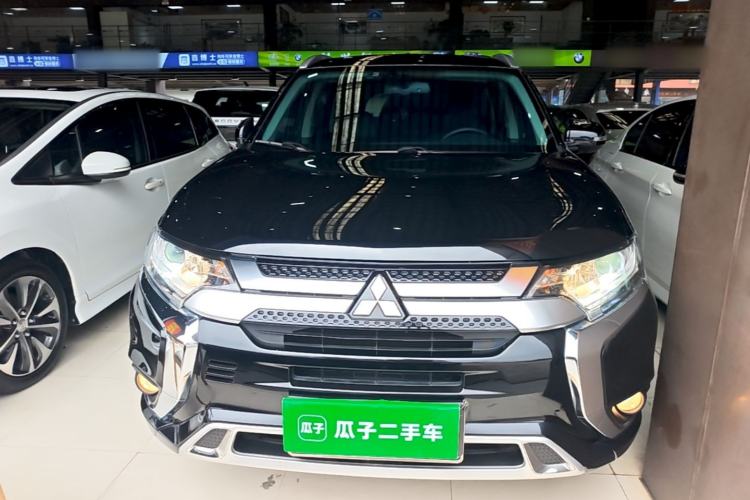 Used Mitsubishi Outlander 2021 Revised Version 2.0L Two-Wheel Drive Enjoyment Edition 5 Seats Front