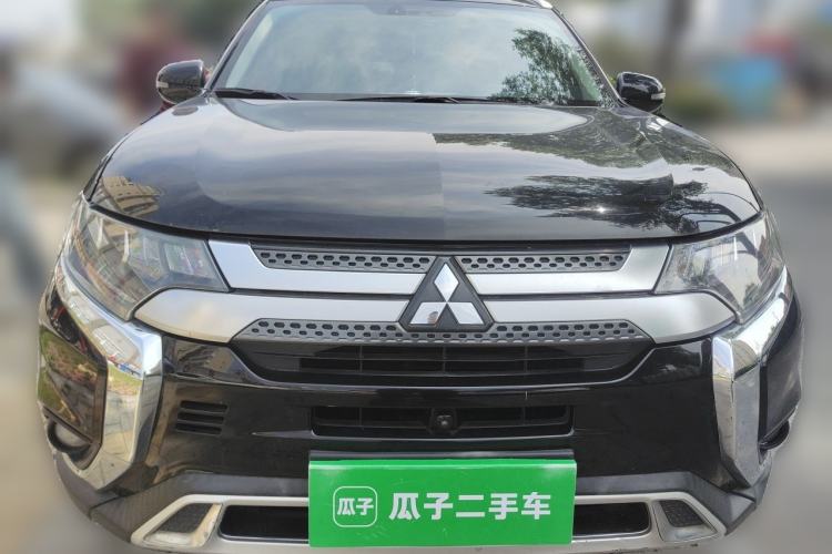 Used Mitsubishi Outlander 2021 2.4L 4x4 Comfort Edition 5 Seats Front