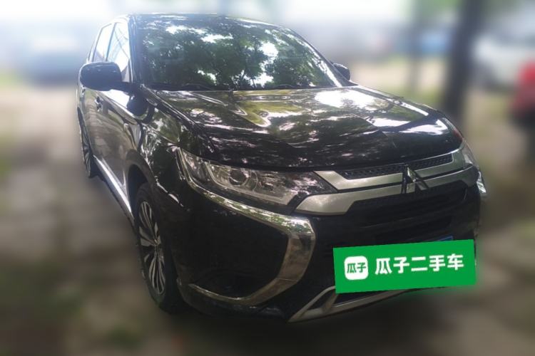 Used Mitsubishi Outlander 2021 Revised Version 2.0L Two-Wheel Drive Comfort Edition 5 Seats Front Right 45 Deg